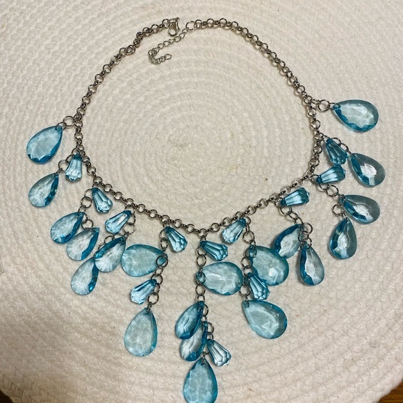 Paparazzi Blue and Silver Necklace. - Picture 3 of 3